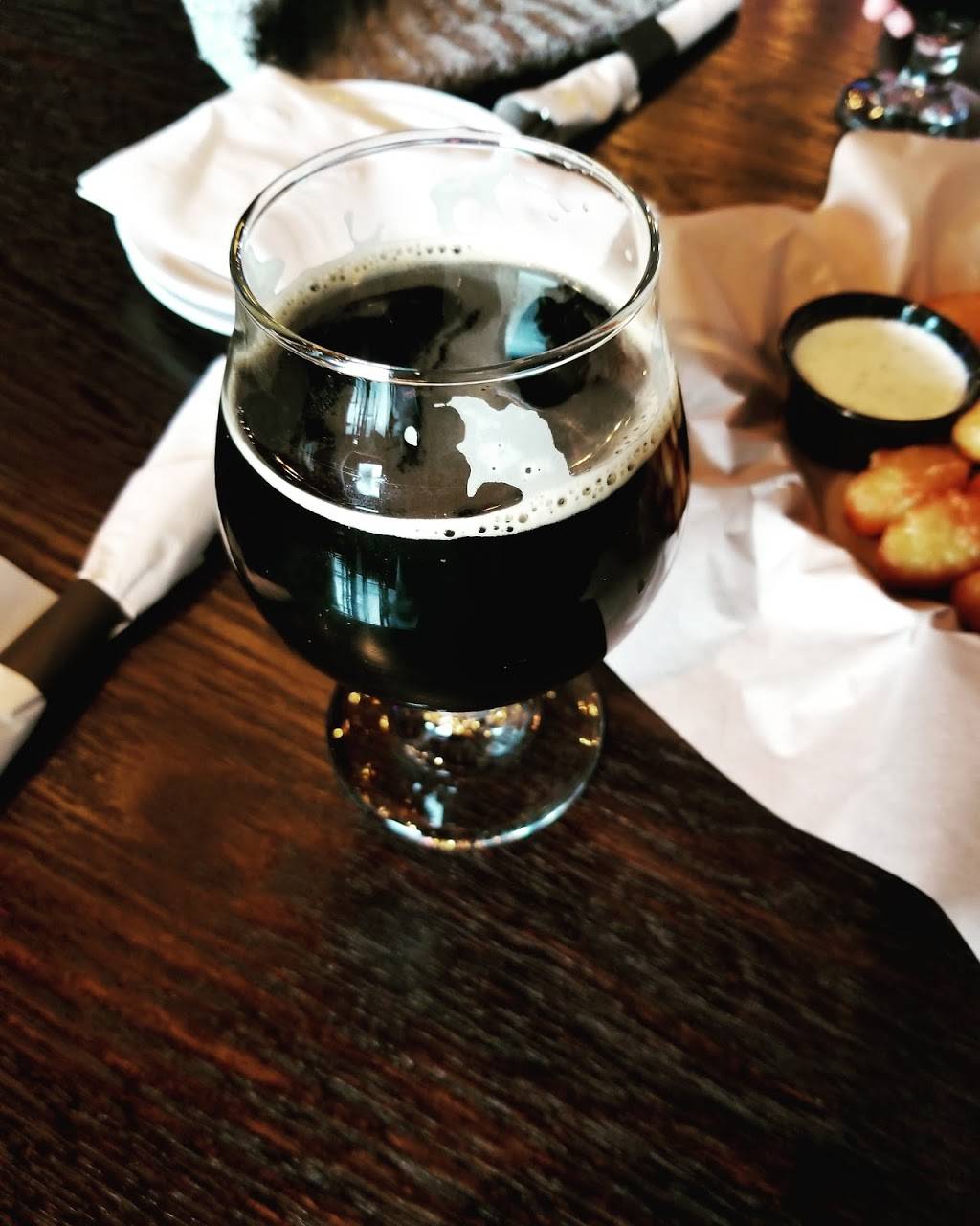 Local Beer, Patio and Kitchen | restaurant | 5730 Hidcote Dr #2, Lincoln, NE 68516, USA | 4022617588 OR +1 402-261-7588