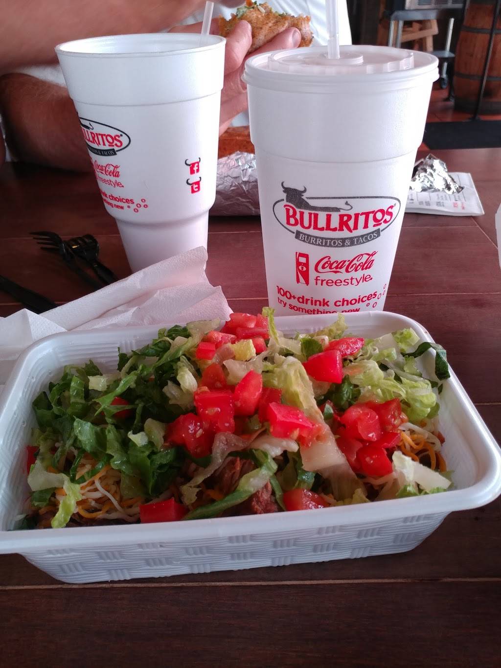 Bullritos Briar Forest | restaurant | 1635 Eldridge Pkwy S #600, Houston, TX 77077, USA | 2817597482 OR +1 281-759-7482