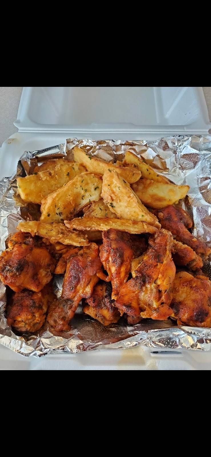 The Shack MLK | restaurant | 8149 N 107th St, Milwaukee, WI 53224, USA | 4142552436 OR +1 414-255-2436