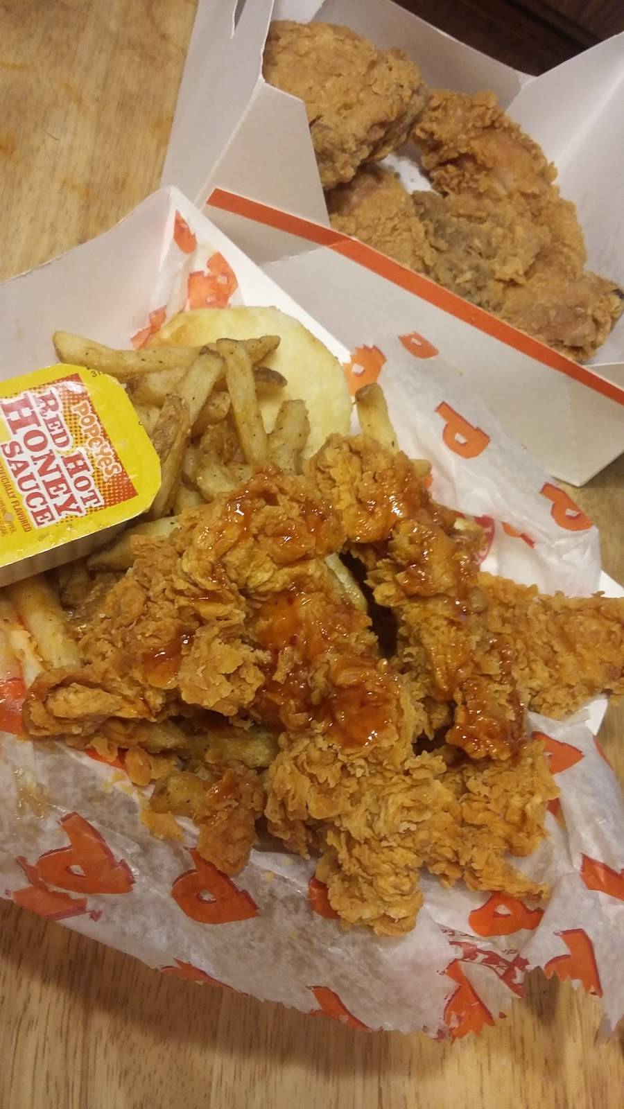 Popeyes Louisiana Kitchen | restaurant | 98 Central Ave E, Edgewater, MD 21037, USA | 4109563539 OR +1 410-956-3539