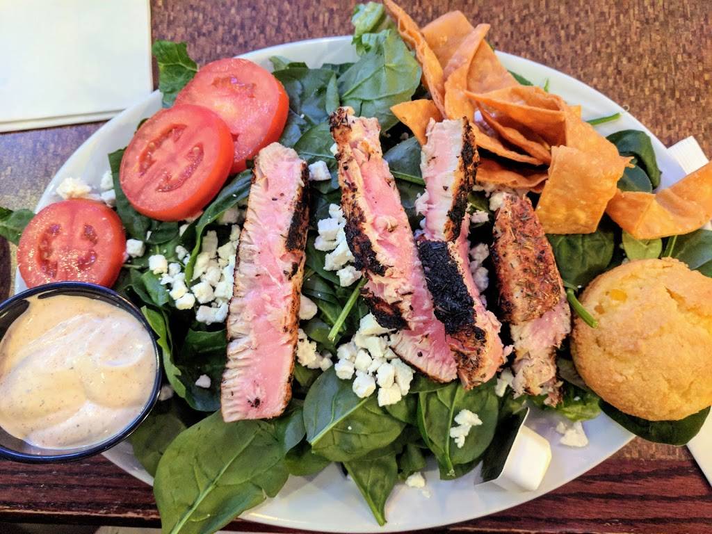 Gulf Shores Restaurant & Grill | restaurant | 215 Harvard Dr, Edwardsville, IL 62025, USA | 6186509109 OR +1 618-650-9109