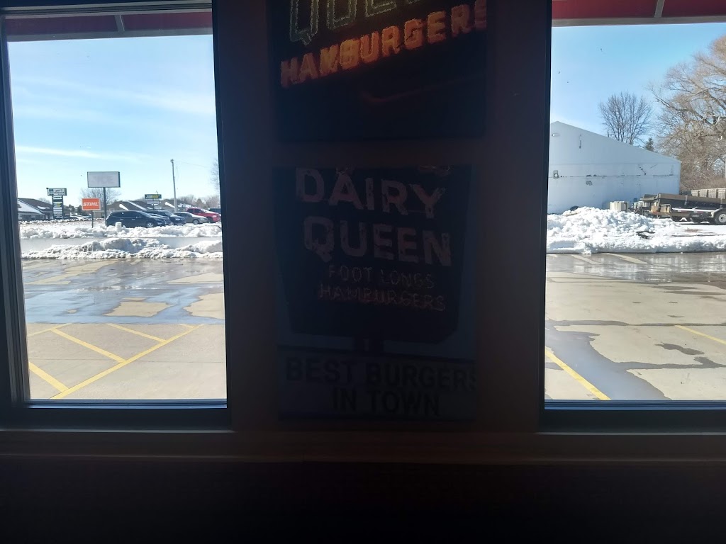 Dairy Queen Store | restaurant | 404 State Hwy 77, Dell Rapids, SD 57022, USA | 6054285500 OR +1 605-428-5500