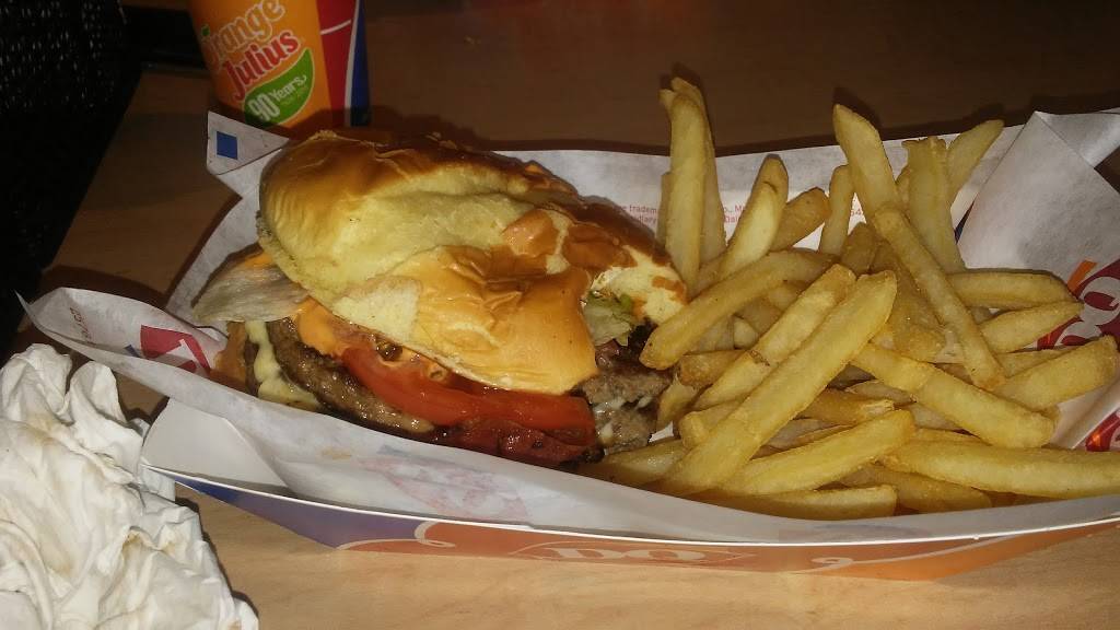 Dairy Queen Grill & Chill | restaurant | 3665 E Sunshine St, Springfield, MO 65809, USA | 4178821008 OR +1 417-882-1008