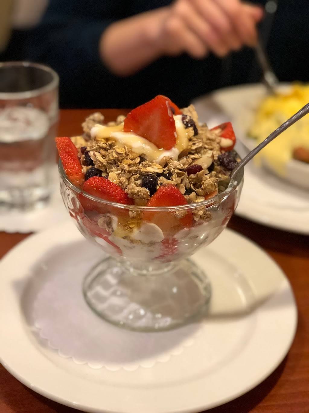 Eggheadz Cafe | cafe | 16952 Oak Park Ave, Tinley Park, IL 60477, USA | 7084440880 OR +1 708-444-0880