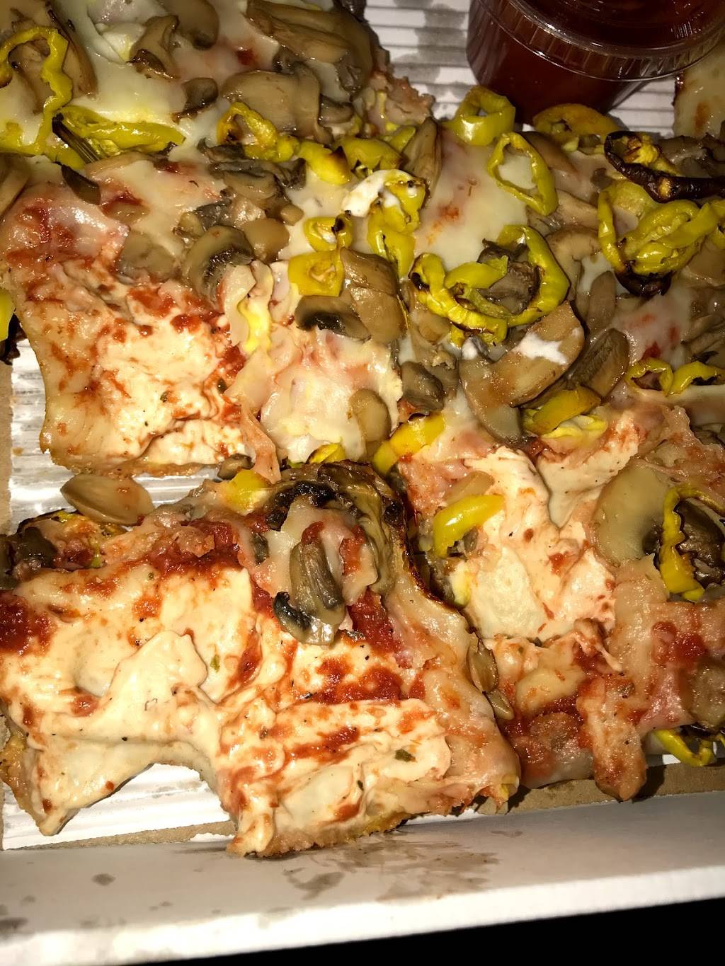 Jets Pizza | meal delivery | 1225 Summit Dr, Lapeer, MI 48446, USA | 8106675387 OR +1 810-667-5387