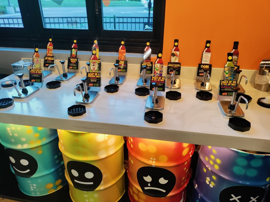 Tijuana Flats | restaurant | 17W615 Butterfield Rd, Oakbrook Terrace, IL 60181, USA | 6303170871 OR +1 630-317-0871