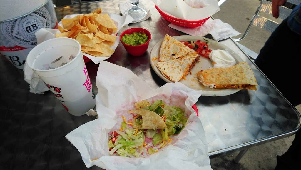 Fuzzys Taco Shop | restaurant | 9180 N Fwy Service Rd E #500, Fort Worth, TX 76177, USA | 8177508226 OR +1 817-750-8226