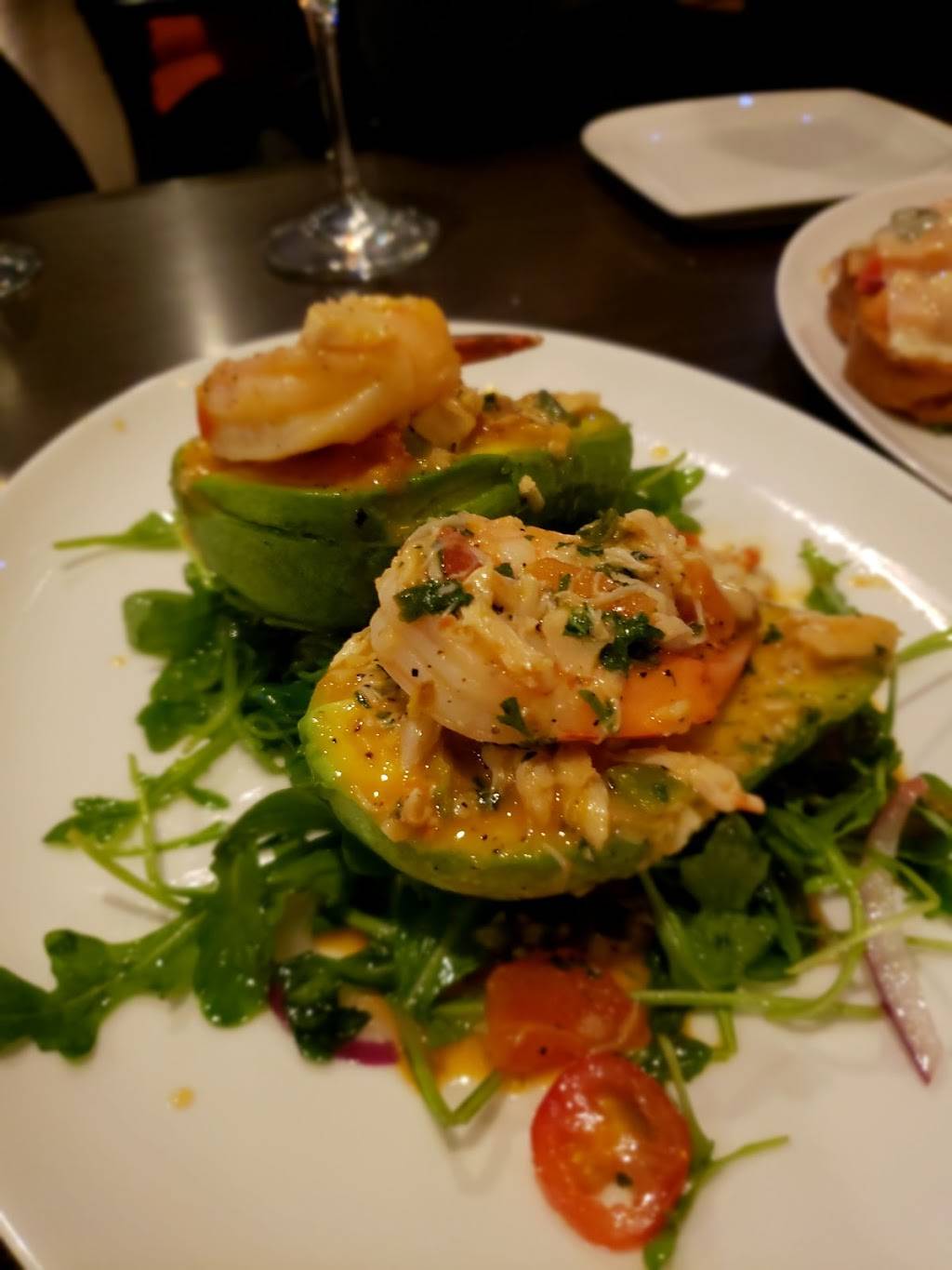 La Luna Ristorante | restaurant | 35 Governor Winthrop Blvd, New London, CT 06320, USA | 8603267258 OR +1 860-326-7258