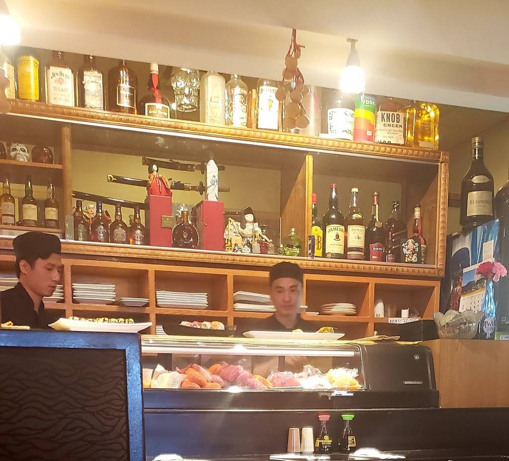 New Tokyo Japanese Restaurant | restaurant | 6 Home Depot Dr, Plymouth, MA 02360, USA | 5088303888 OR +1 508-830-3888