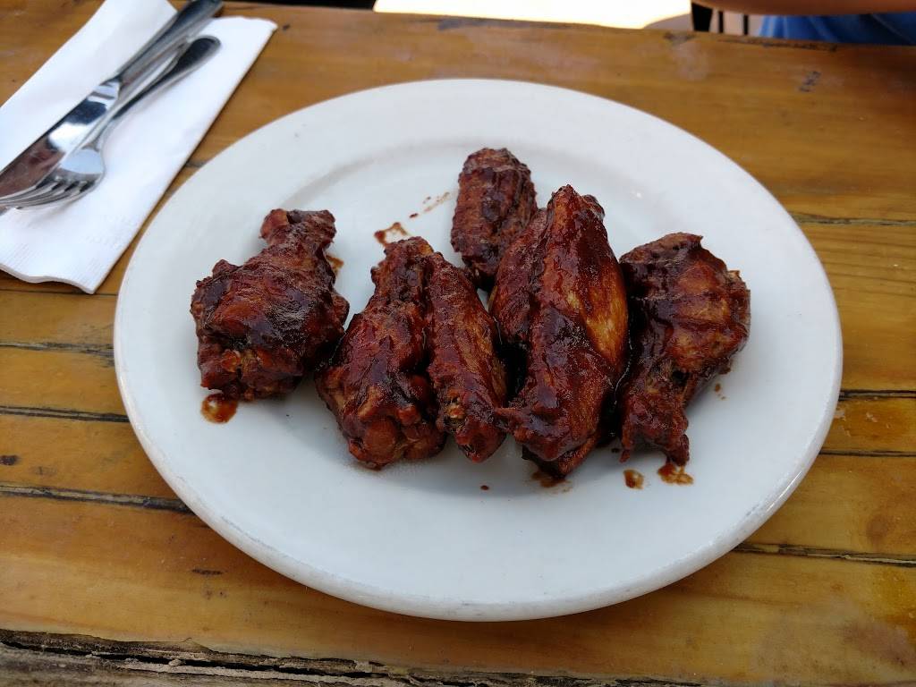 William Tell House | restaurant | 26955 CA-1, Tomales, CA 94971, USA | 7078792002 OR +1 707-879-2002