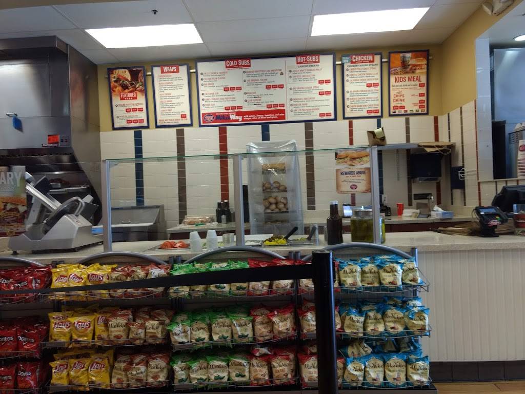 Jersey Mikes Subs | meal takeaway | 5005 Westone b, Chantilly, VA 20151, USA | 5712994980 OR +1 571-299-4980