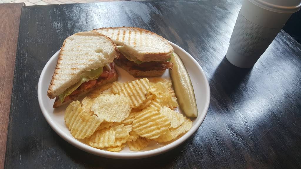 Little Branch Cafe | cafe | 1251 S Prairie Ave, Chicago, IL 60605, USA | 3123600101 OR +1 312-360-0101