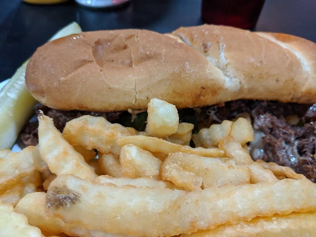 Adams Bar & Grill | restaurant | 1612 Commercial St, St Joseph, MO 64503, USA | 8162325513 OR +1 816-232-5513