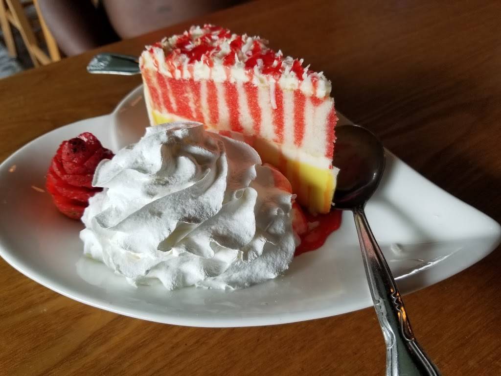 Blue Coast Asian Cuisine | restaurant | 8298 Champions Gate Blvd, Davenport, FL 33896, USA | 4074792023 OR +1 407-479-2023