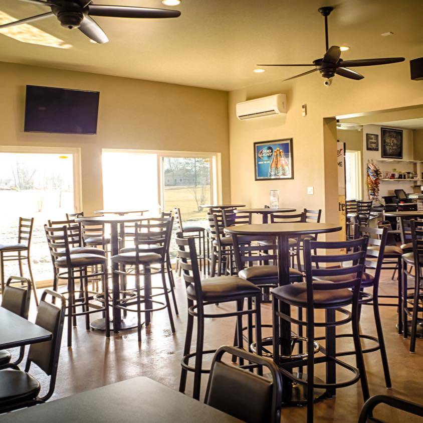 Two Bills Tap | restaurant | 9201 E 109th Ave, Crown Point, IN 46307, USA | 2196639030 OR +1 219-663-9030