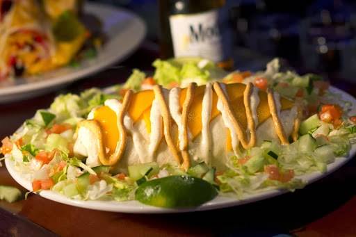 Holidays Pub & Grill | restaurant | 5533 Superior Ave, Sheboygan, WI 53083, USA | 9204598040 OR +1 920-459-8040