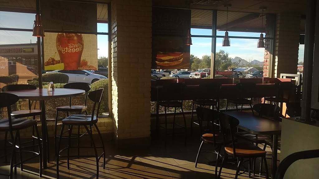 Jack in the Box | restaurant | 550 W Valencia Rd, Tucson, AZ 85706, USA | 5208894422 OR +1 520-889-4422