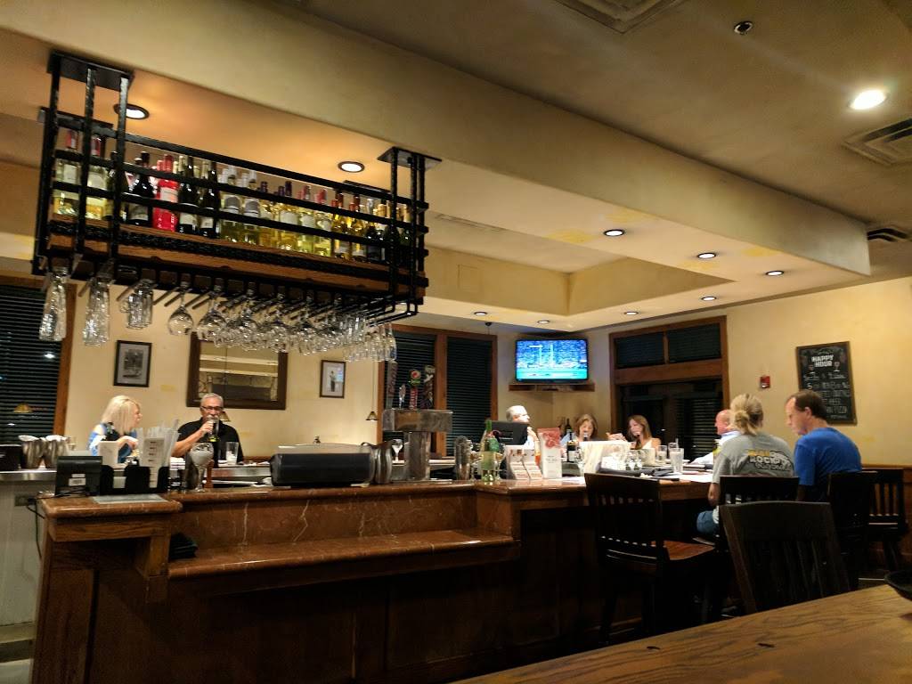 Romanos Macaroni Grill | restaurant | 21001 N Tatum Blvd Suite 4, Phoenix, AZ 85050, USA | 4805388755 OR +1 480-538-8755