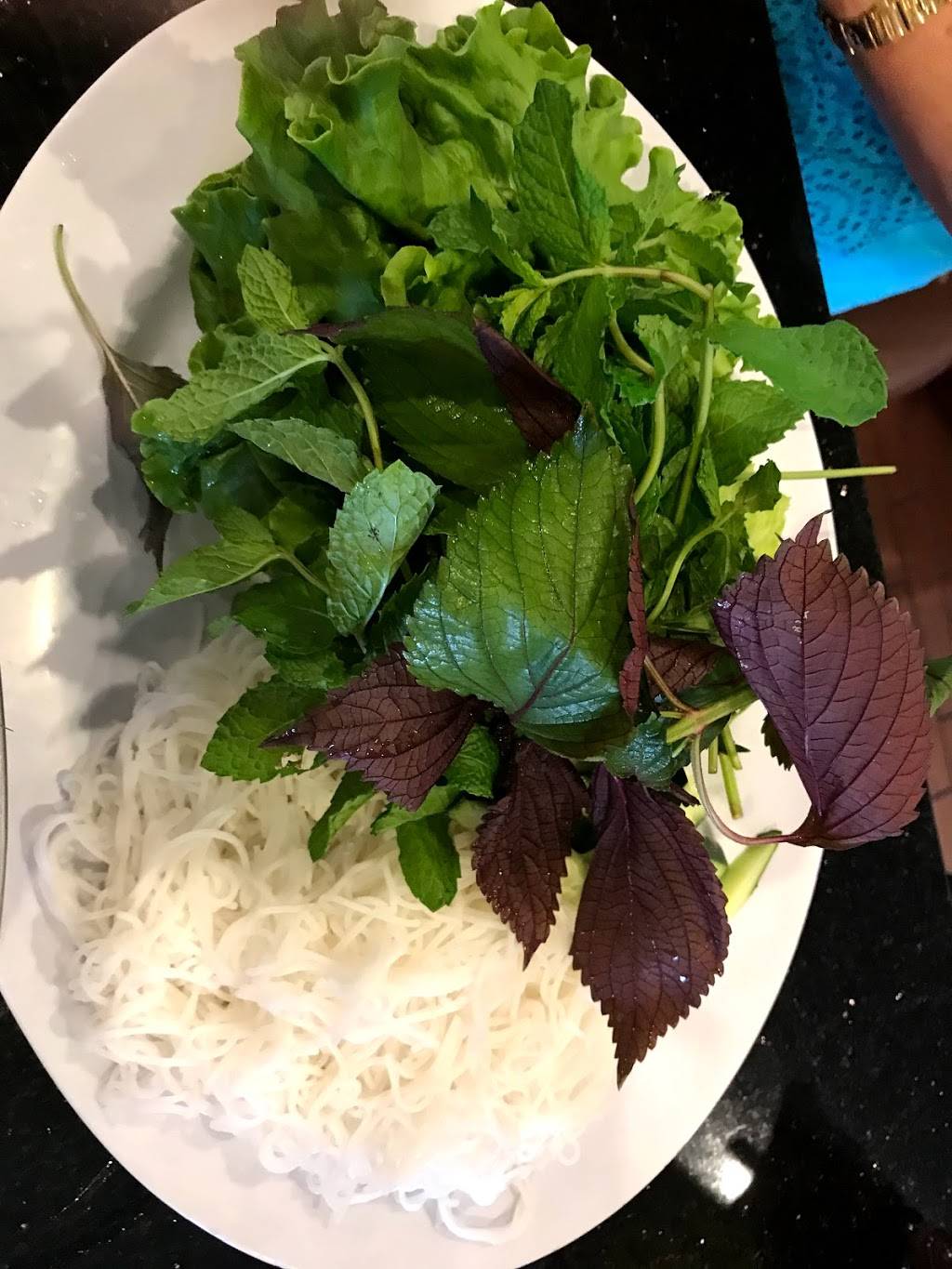 House of Pho | restaurant | 20500 Hesperian Blvd, Hayward, CA 94541, USA | 5105783533 OR +1 510-578-3533