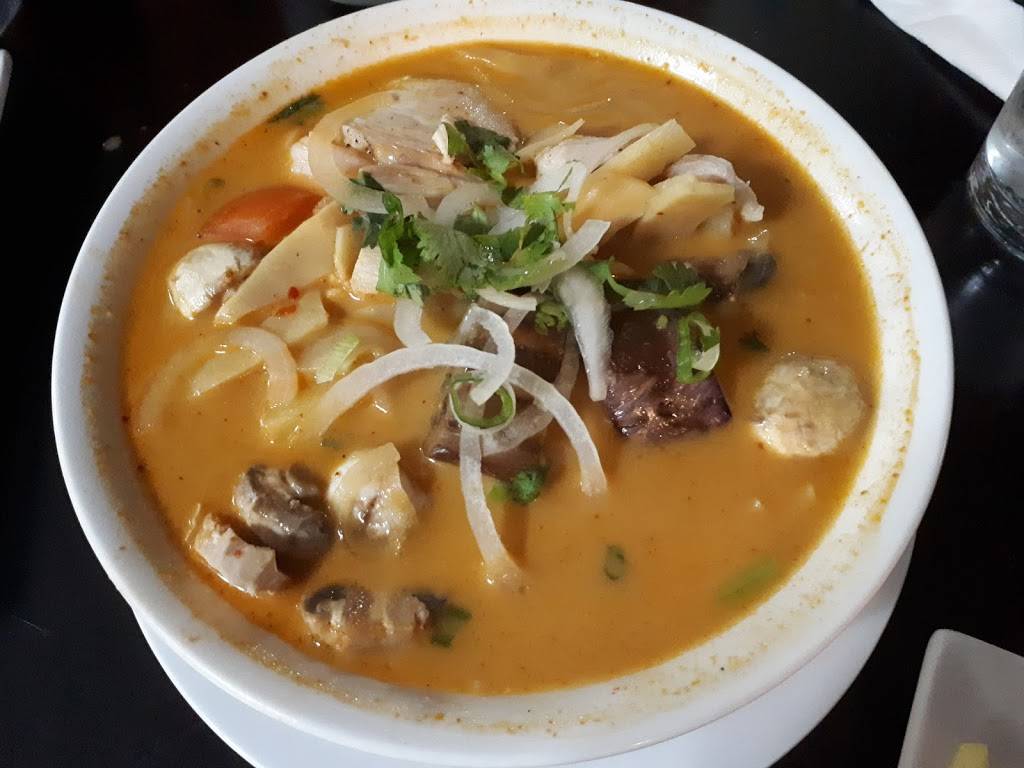 Red Papaya Thai and Grill | restaurant | 55 Wyndham St N, Guelph, ON N1H 7T8, Canada | 5192657070 OR +1 519-265-7070