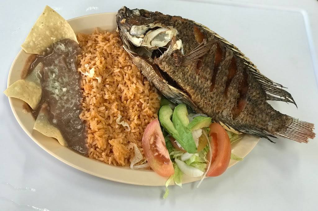 Los Jalapeños 4 | restaurant | 17122 Slover Ave #101k, Fontana, CA 92337, USA | 9095241969 OR +1 909-524-1969