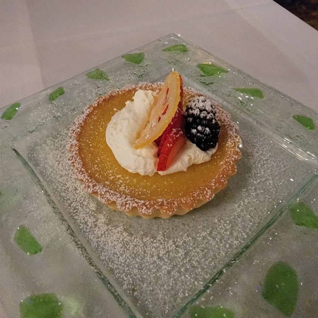 Spring and Porter | restaurant | 887 Spring St, Petoskey, MI 49770, USA | 2313471440 OR +1 231-347-1440