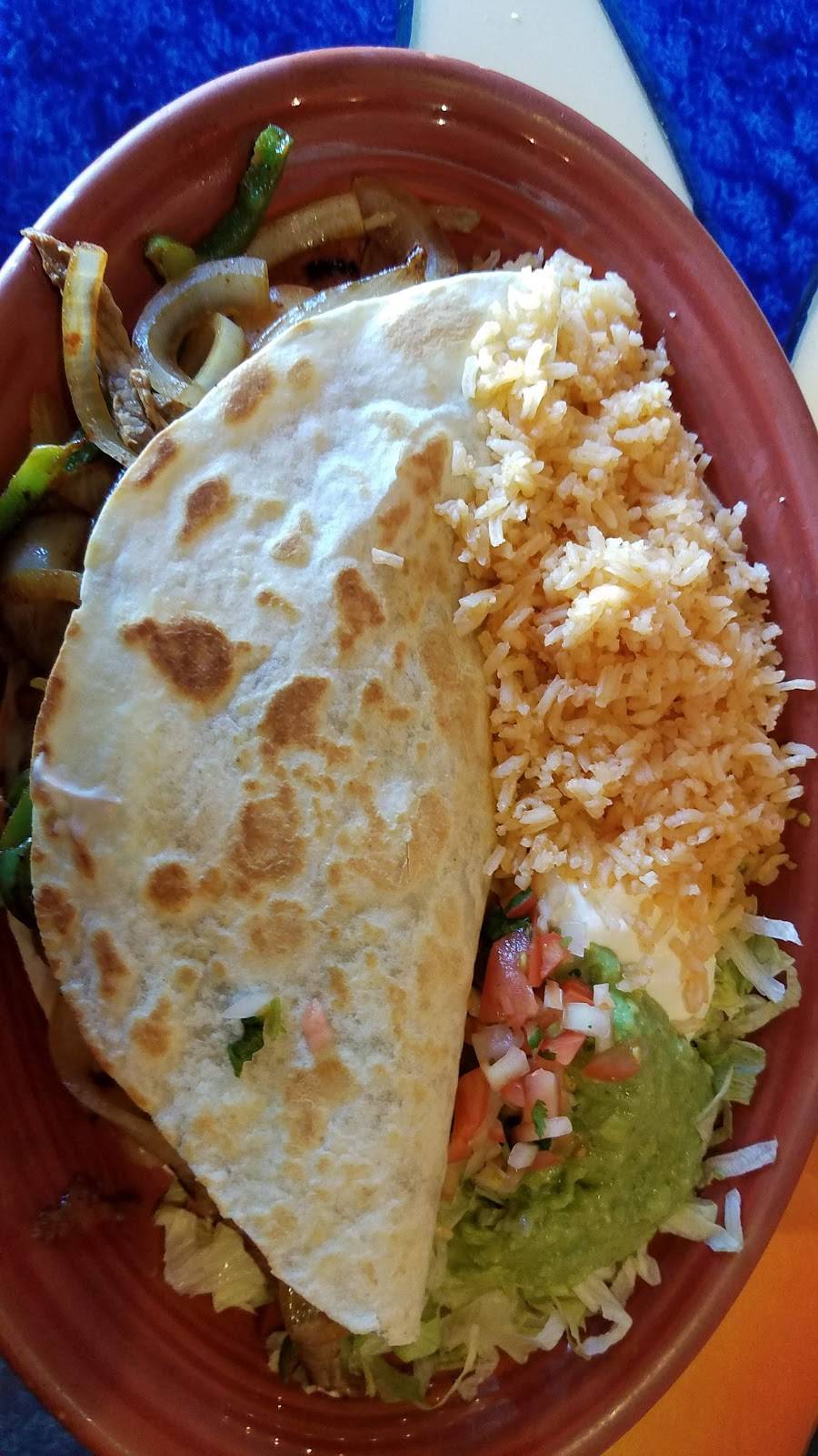 Hacienda Vieja | restaurant | 3035 US-36, Pendleton, IN 46064, USA | 7657783104 OR +1 765-778-3104