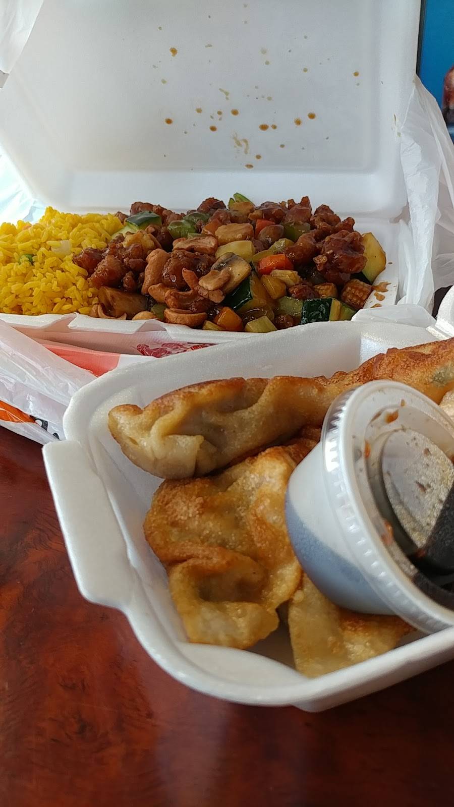 Mings House | restaurant | 1415 N Cotner Blvd #103, Lincoln, NE 68505, USA | 4024663688 OR +1 402-466-3688