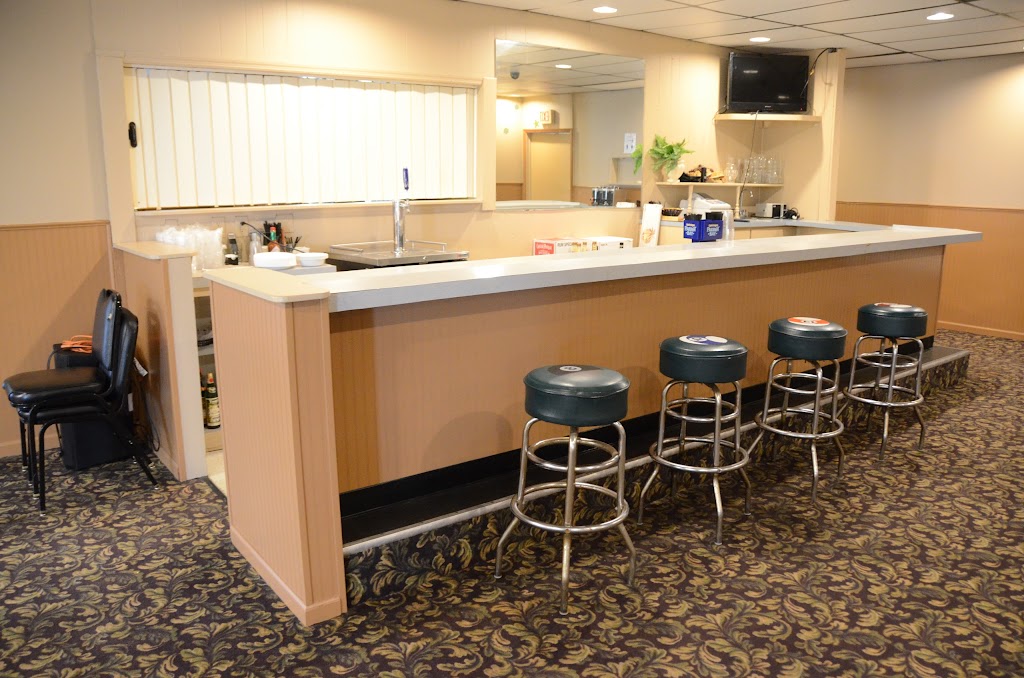 Viking Lanes | restaurant | 1410 US-51, Stoughton, WI 53589, USA | 6088735959 OR +1 608-873-5959