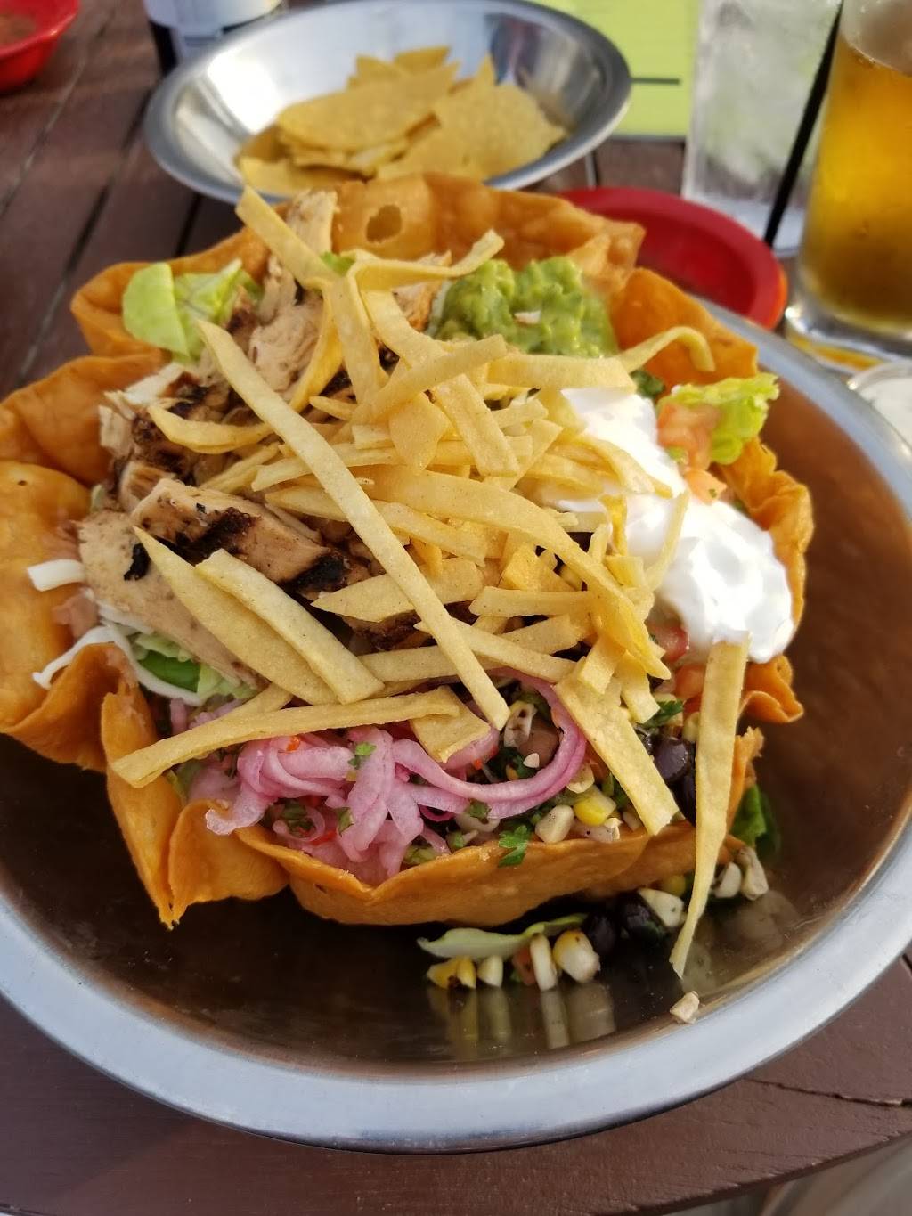 Local Cantina | restaurant | 3975 Main St, Hilliard, OH 43026, USA | 6143634931 OR +1 614-363-4931