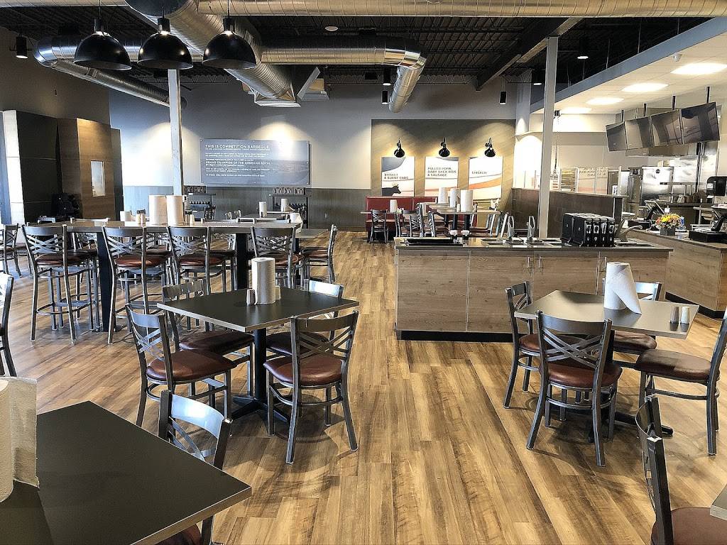 Plowboys Barbeque | restaurant | 6737 W 75th St, Overland Park, KS 66204, USA | 9139147569 OR +1 913-914-7569