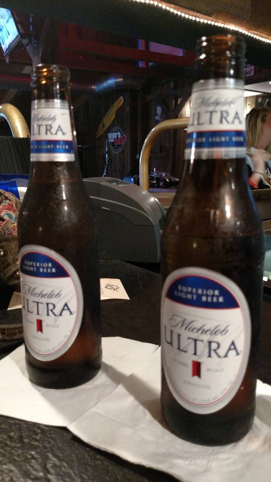 Val-Du-Lakes Bar & Grill | restaurant | 1511 N Wilson Rd, Mears, MI 49436, USA | 2318734901 OR +1 231-873-4901