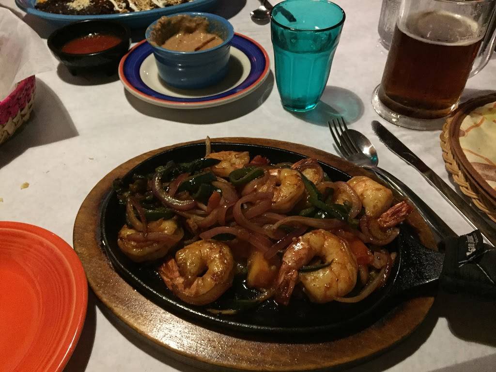 Jose Marias | restaurant | 730 E State St, Geneva, IL 60134, USA | 6302329135 OR +1 630-232-9135