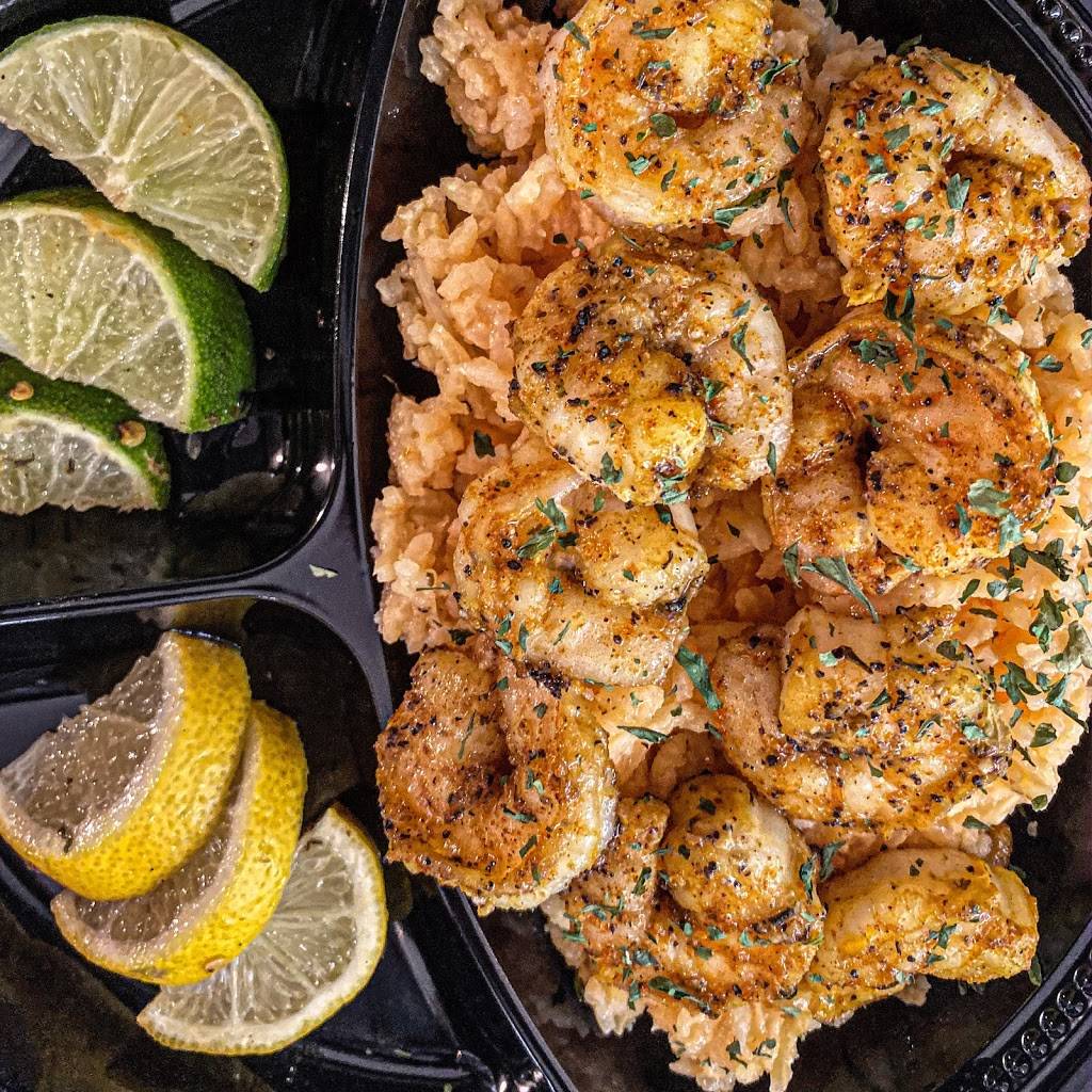 Reggae Red’s | restaurant | 951 E Market St, Jeffersonville, IN 47130, USA | 8129898993 OR +1 812-989-8993