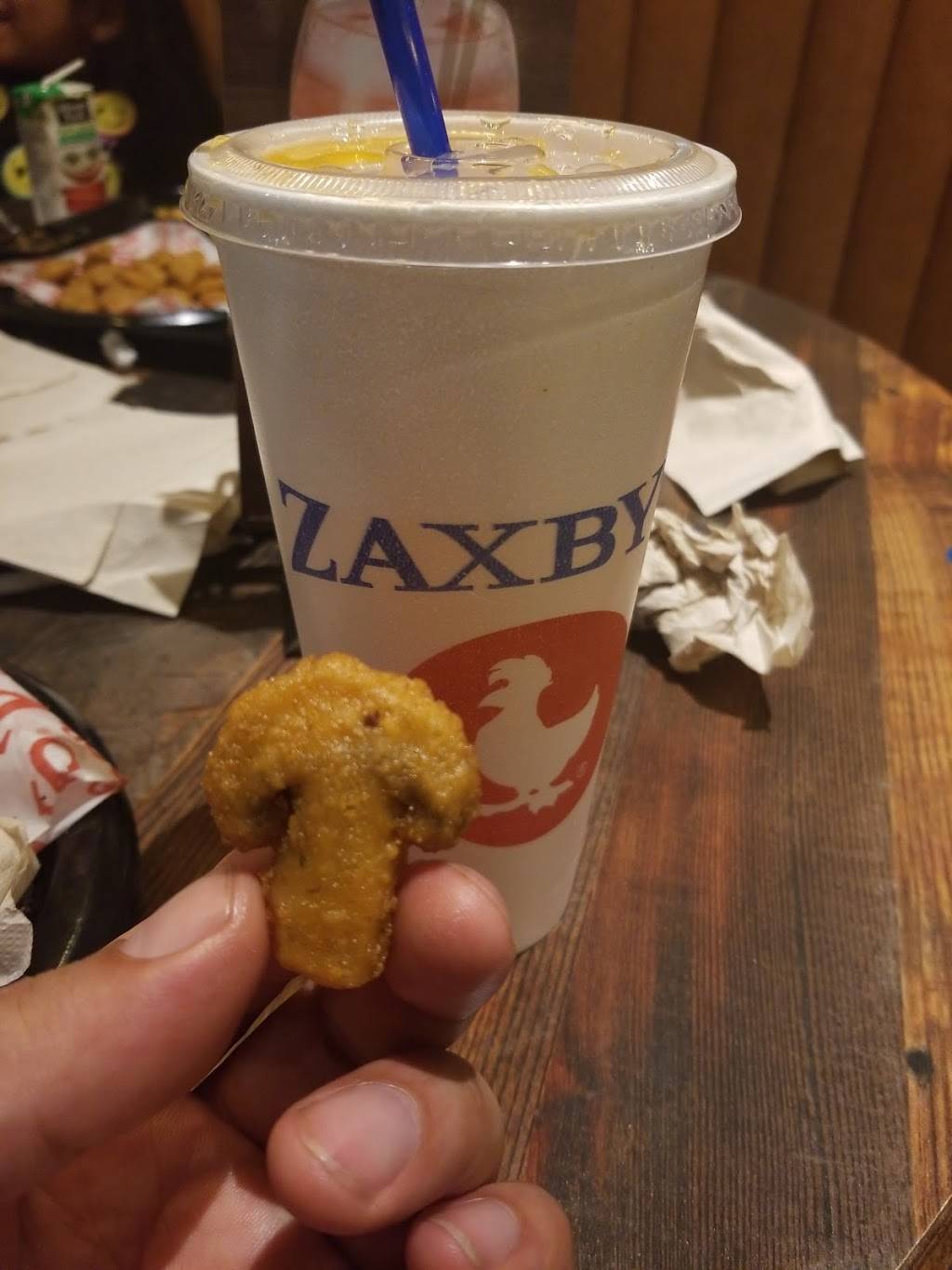 Zaxbys Chicken Fingers & Buffalo Wings | restaurant | 6625 Forest City Rd, Orlando, FL 32810, USA | 4072998554 OR +1 407-299-8554