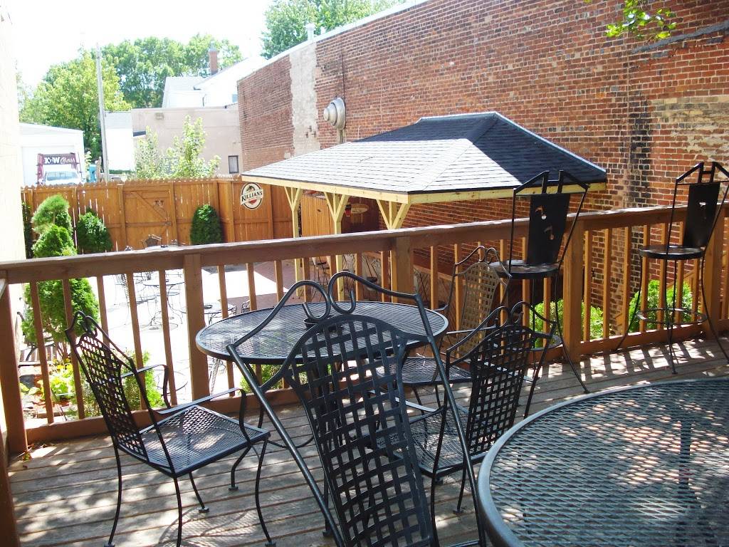 Hollyrocks, LLC | restaurant | 114 2nd St N, Wisconsin Rapids, WI 54494, USA | 7154232619 OR +1 715-423-2619