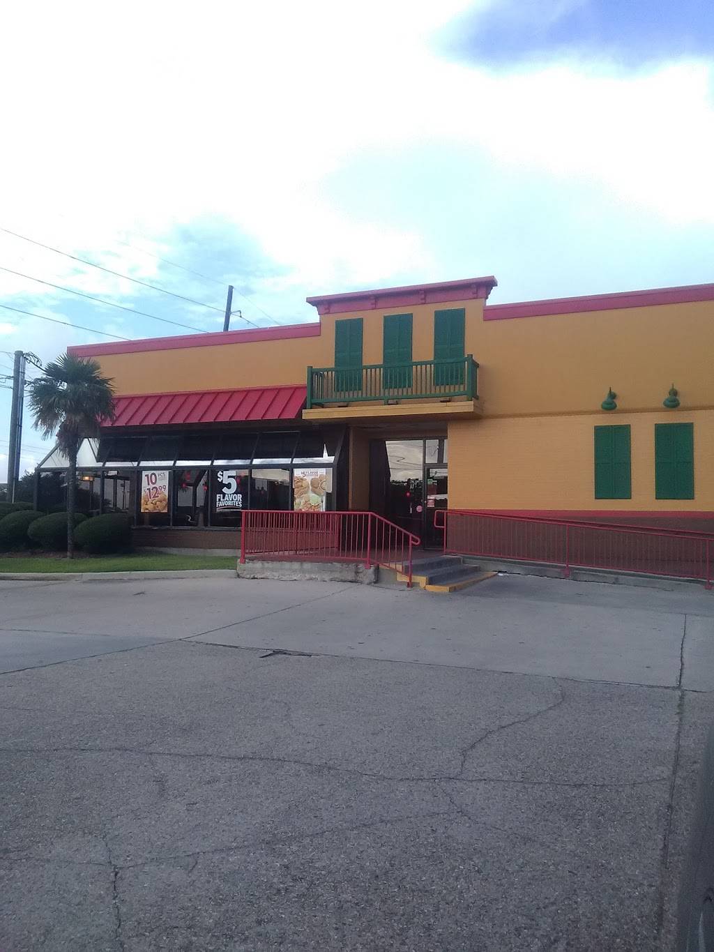 Popeyes Louisiana Kitchen | restaurant | 1545 Lapalco Blvd, Harvey, LA 70058, USA | 5043639169 OR +1 504-363-9169