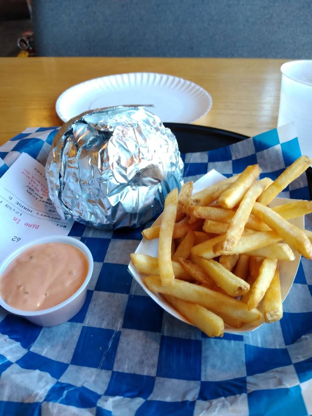 American Roadside Burgers | restaurant | 80 E Main St, Smithtown, NY 11787, USA | 6313829500 OR +1 631-382-9500