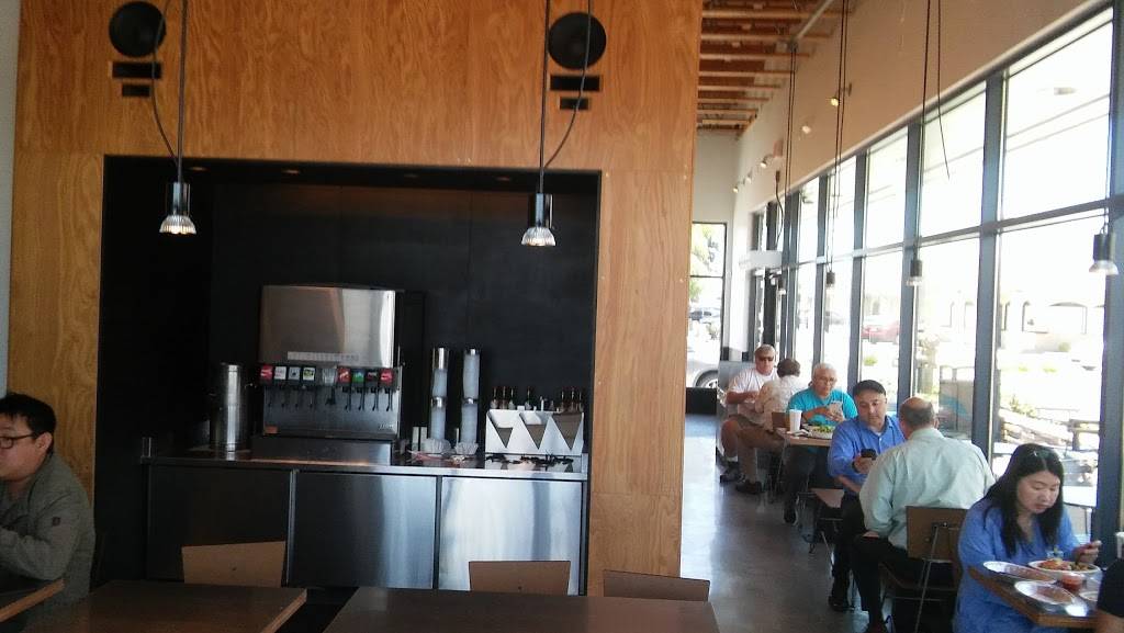 Chipotle Mexican Grill | restaurant | 15754 Paramount Blvd A, Paramount, CA 90723, USA | 5622202606 OR +1 562-220-2606