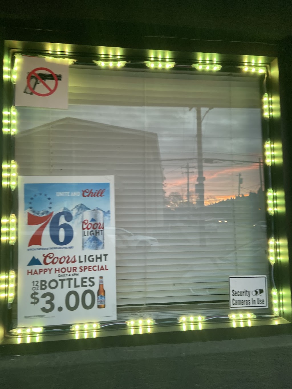 Chill-N-Cheers | restaurant | 5835 Rising Sun Ave, Philadelphia, PA 19120, USA | 2677520570 OR +1 267-752-0570