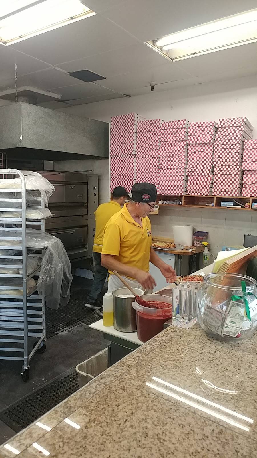 Hectors Pizza | restaurant | 1420 S McDowell Blvd, Petaluma, CA 94954, USA | 7077651800 OR +1 707-765-1800