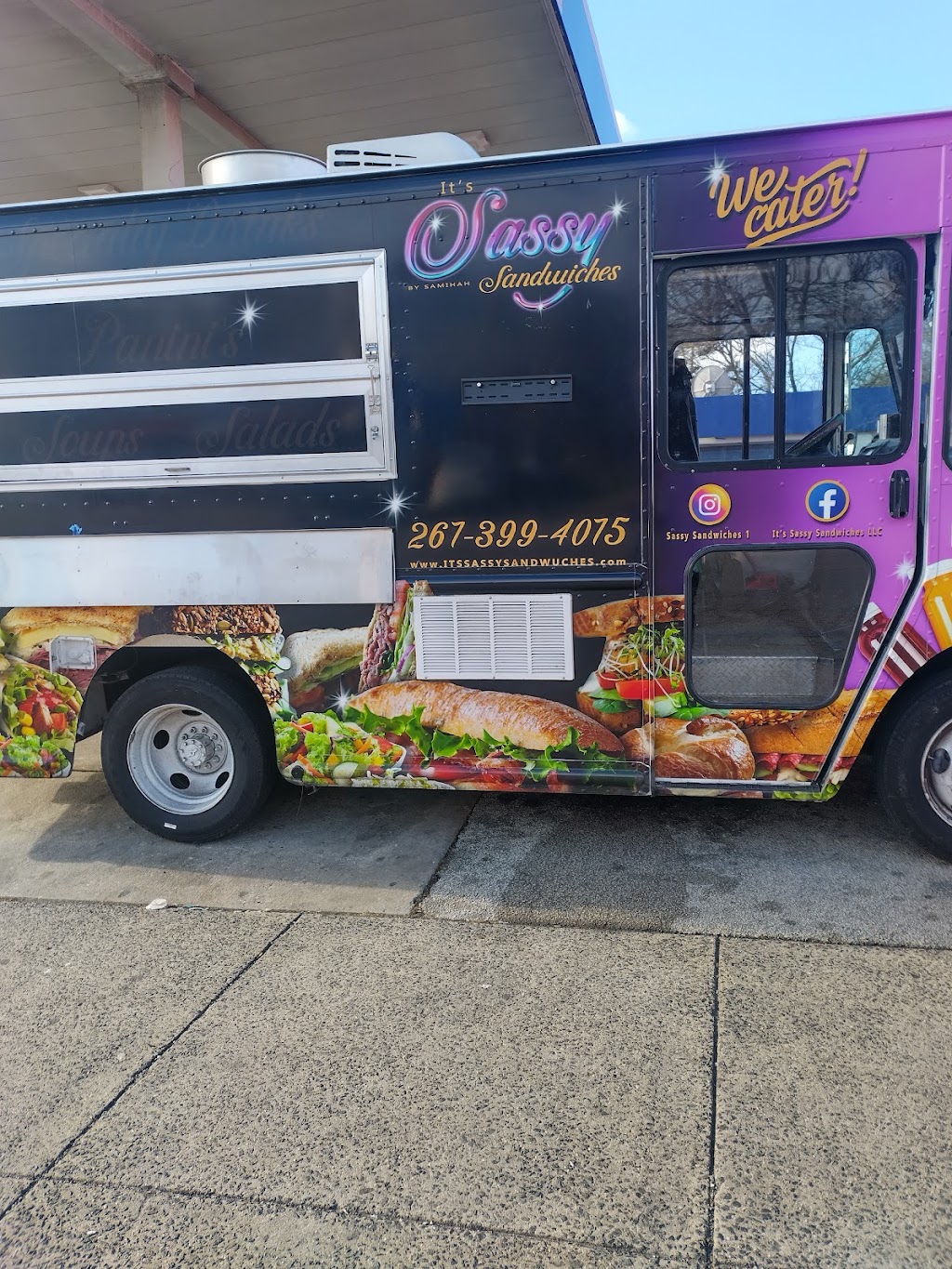 Sassy Sandwich | restaurant | 9 9th St, Chester, PA 19013, USA | 2673994075 OR +1 267-399-4075