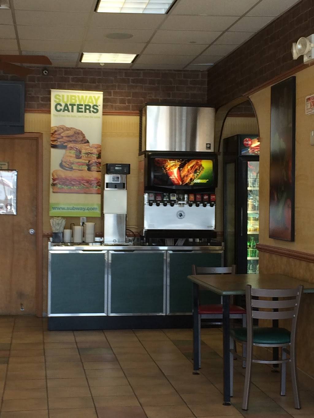 Subway Restaurants | restaurant | 2823 Merrick Rd, Bellmore, NY 11710, USA | 5168097776 OR +1 516-809-7776