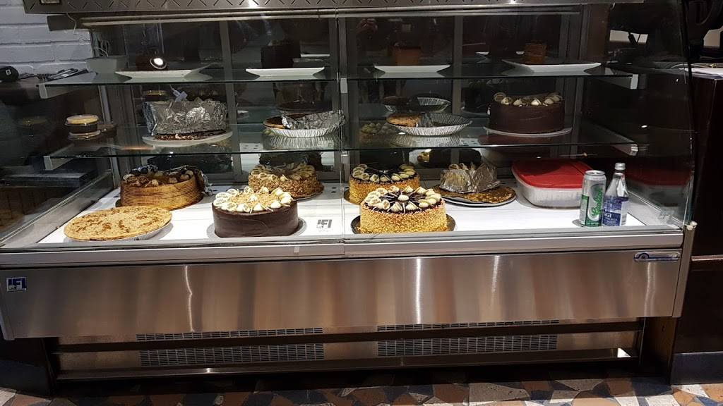 Casa Grecque | restaurant | 315 Rue MacDonald, Saint-Jean-sur-Richelieu, QC J3B 8J3, Canada | 4503594066 OR +1 450-359-4066