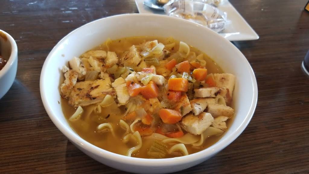 Noodles and Company | restaurant | 193 Pavilion Pkwy, Newport, KY 41071, USA | 8594317600 OR +1 859-431-7600