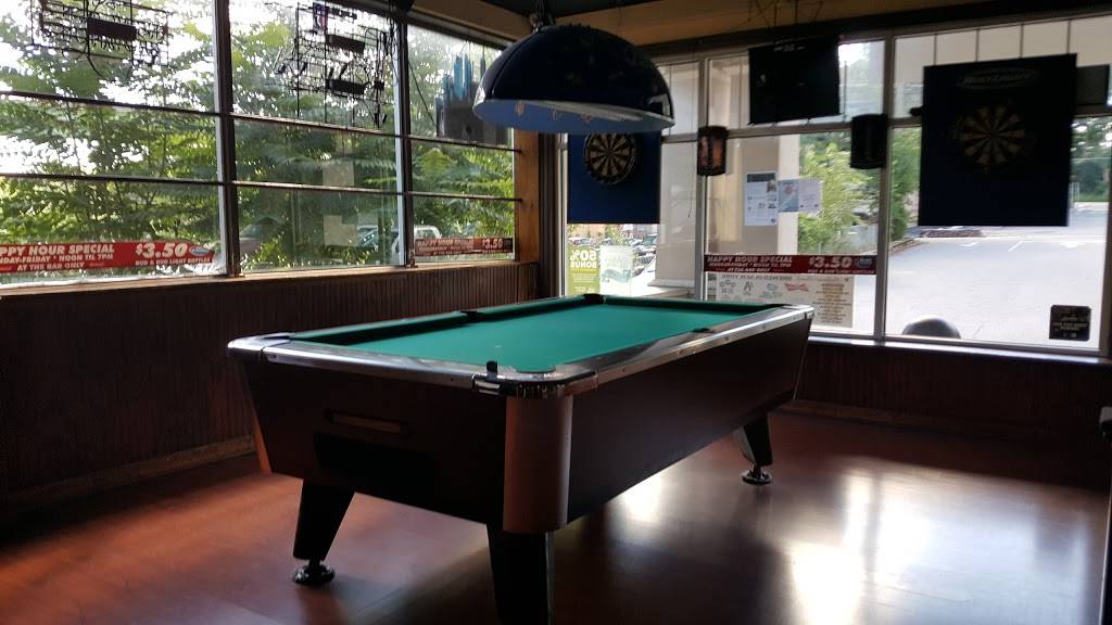 Tom & Jerrys Bar & Grill | restaurant | 987 NY-22, Brewster, NY 10509, USA | 8452788900 OR +1 845-278-8900