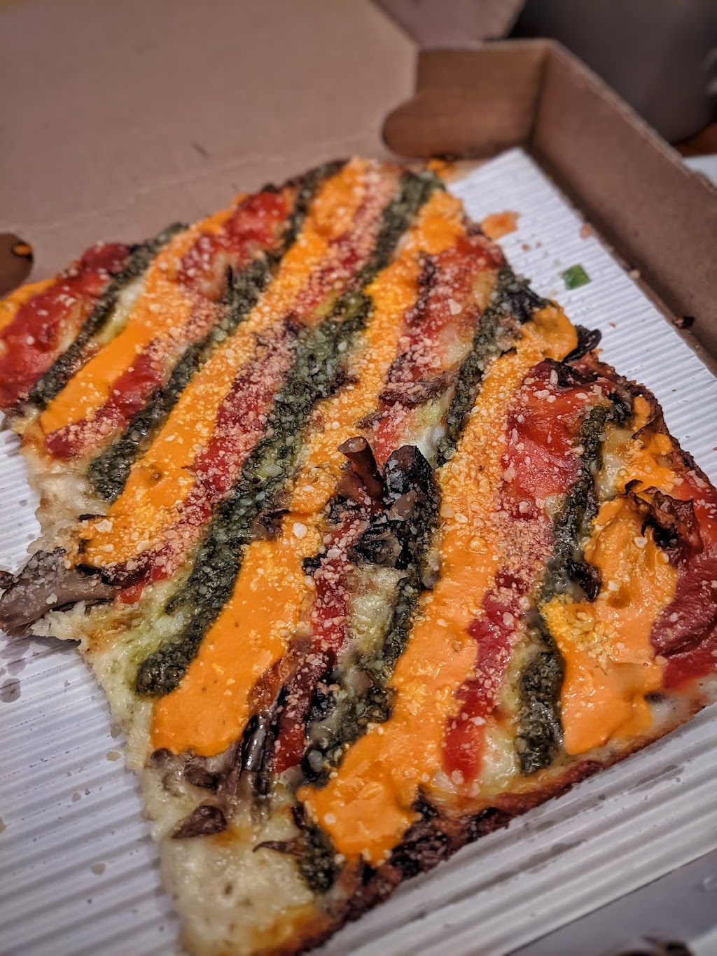 Underground Pizza Company Silver Spring | restaurant | 8235 Georgia Ave, Silver Spring, MD 20910, USA | 2402225474 OR +1 240-222-5474