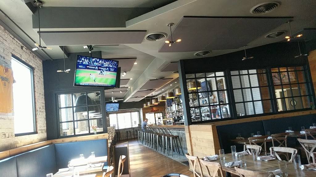 Publicans | restaurant | 550 Plandome Rd, Manhasset, NY 11030, USA | 5166277722 OR +1 516-627-7722