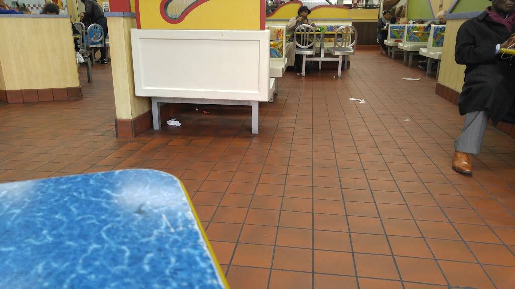 McDonalds | cafe | 36 W Fordham Rd, The Bronx, NY 10468, USA | 7189332183 OR +1 718-933-2183
