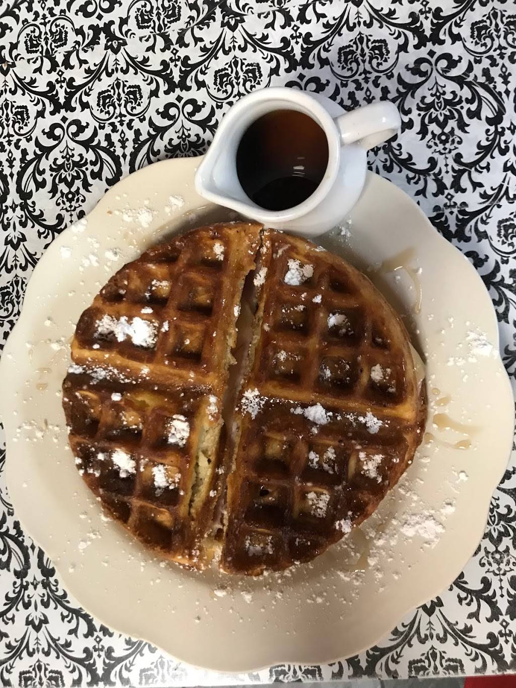 Waffle Chicken | restaurant | 1257 West Chester Pike, West Chester, PA 19382, USA | 6107199900 OR +1 610-719-9900